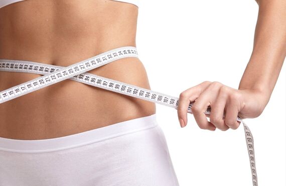 一宮市で美姿勢から女性らしい美腹筋を目指すならパーソナルトレーニングLife plusへ