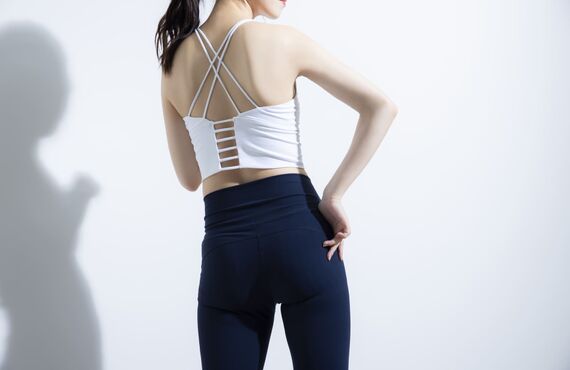 振り向かれる後ろ姿に！春日井のパーソナルトレーニングLife plusで「背中美人」をデザイン
